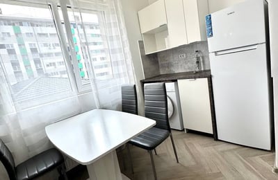 Location d’un appartement confortable, 50 m², quartier Chiajna, Bucarest, Roumanie